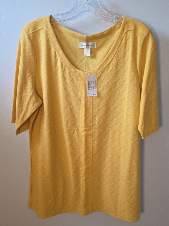 Christopher & Banks Tops - Christopher & Banks Yellow Textured V-Neck Tee